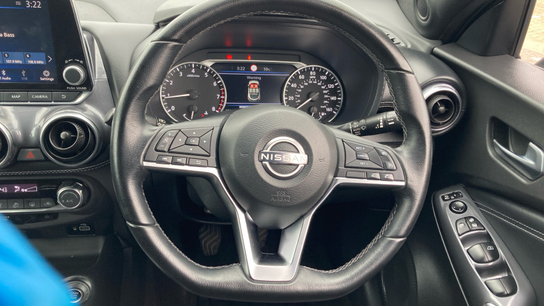 Nissan Juke 1.0 DiG-T 114 N-Connecta 5dr Petrol Hatchback